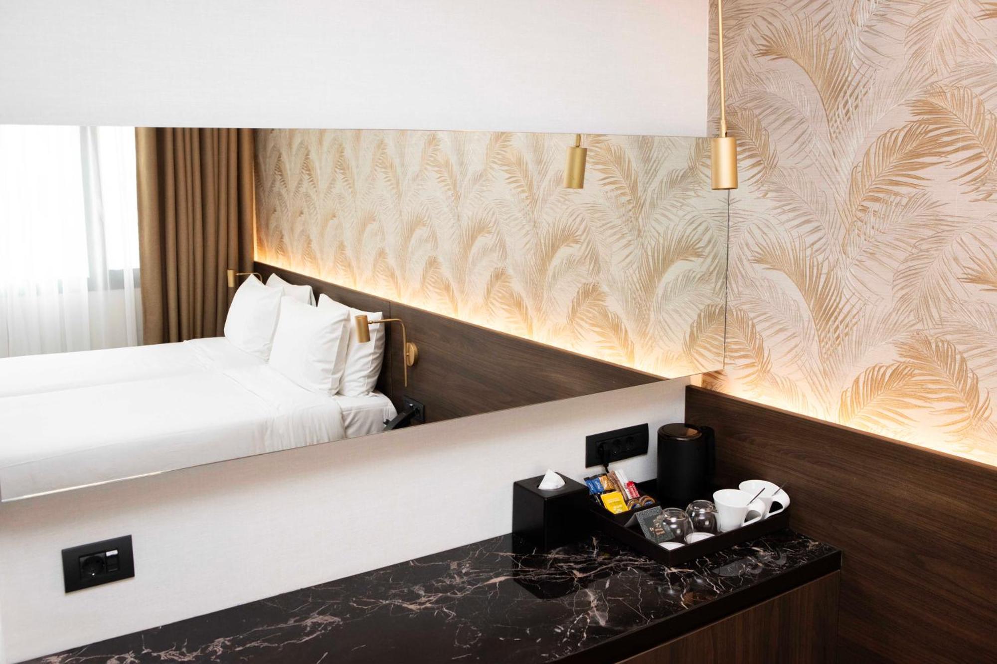 Luwian Athens Boutique Hotel Atenas Exterior foto