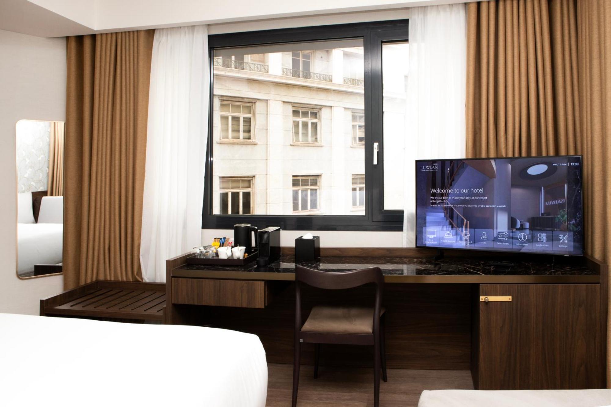 Luwian Athens Boutique Hotel Atenas Exterior foto